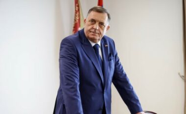 Vendimi i formës së prerë – Dodik dënohet me një vit burg dhe gjashtë vjet ndalim politik