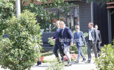Sorensen përfundoi takimin me Osmanin, pritet të takohet me Kurtin