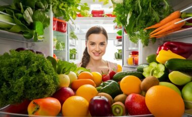 Gabimi që shumëkush e bën: Këto fruta nuk duhen konsumuar kurrë në mëngjes