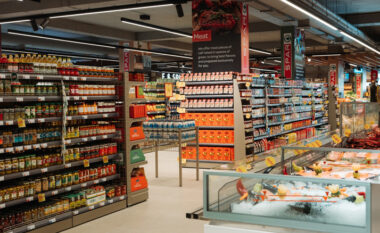 Nevoja për blerje të papritura? SPAR në lagjen Muharem Fejza, tani 24h në shërbimin tuaj!