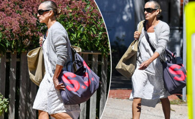 Sarah Jessica Parker fotografohet në Hamptons me një veshje të përditshme, shumë nga kalimtarët nuk e njohën